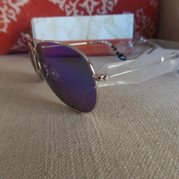 Maui Jim Mavericks Aviator in Silver Titanium Frame w/ Blue Hawaii Lens - Picture 5 of 11